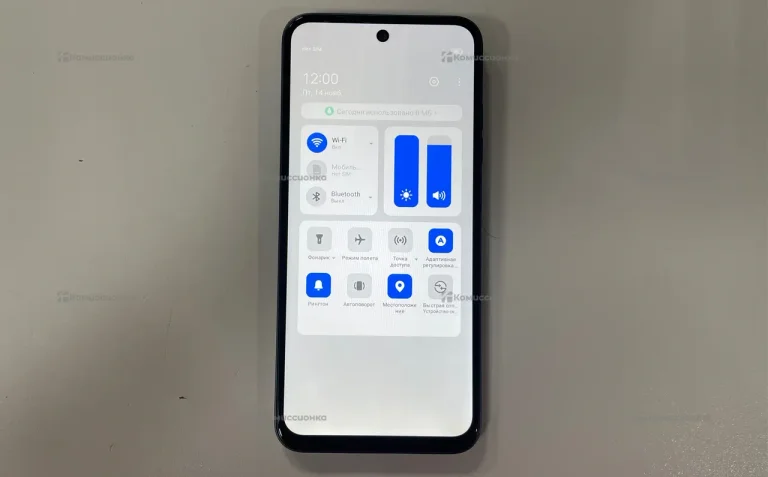 Tecno Spark Go 1 4/64 ГБ