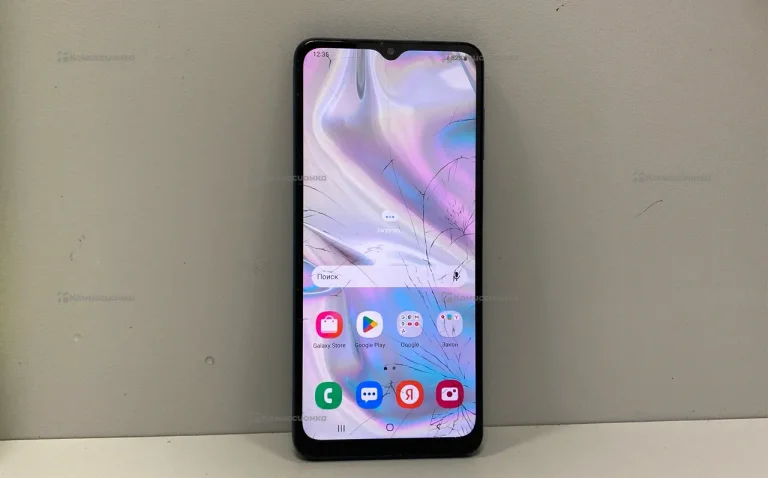 Samsung Galaxy A12 3/32 ГБ