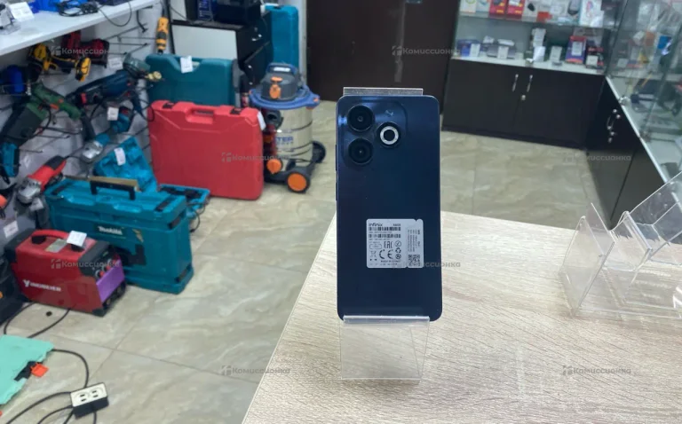 Infinix smart 8 4/128