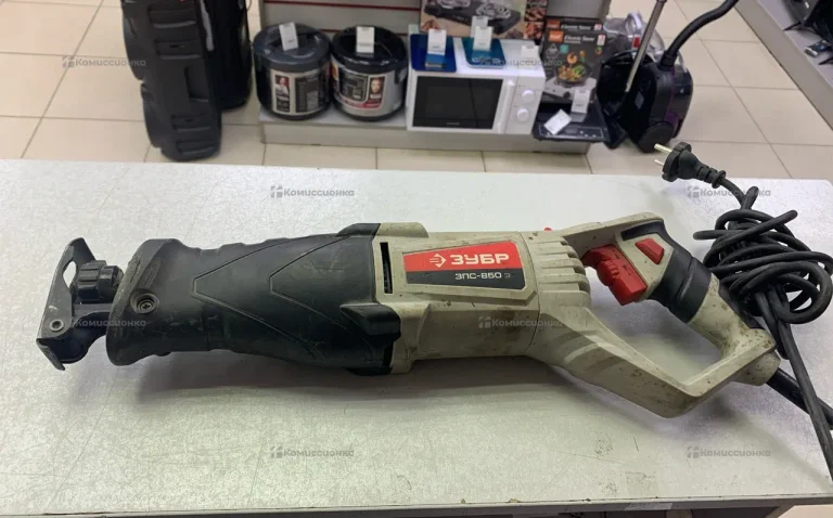 Сабельная пила зубр 850э