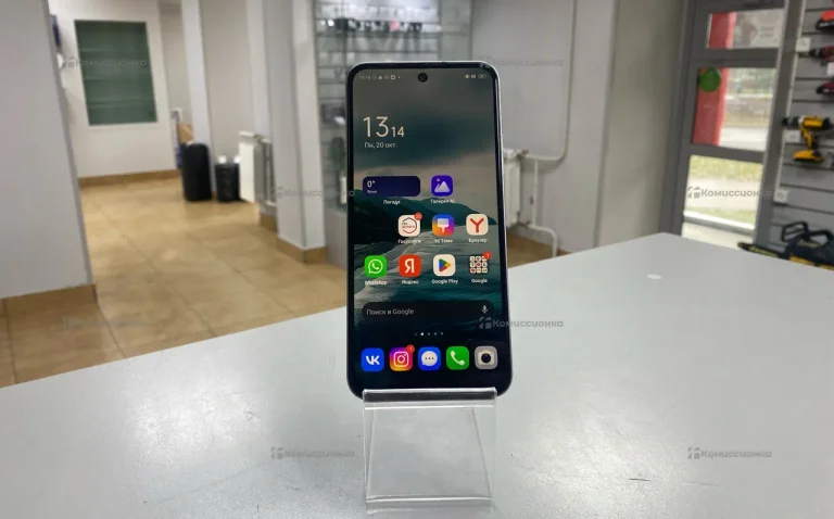 Tecno Spark 30C 4/128 ГБ