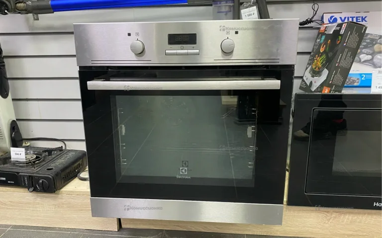 Электрический духовой  шкаф ELECTROLUX