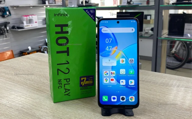 Infinix Hot 12 Play 4/64 ГБ