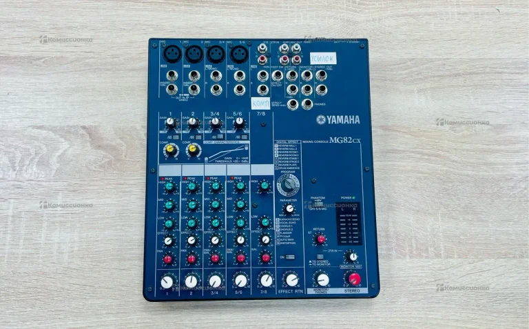 Микшер Yamaha mg82cx