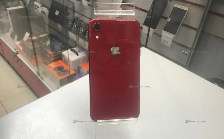 Apple iPhone XR 3/64 ГБ