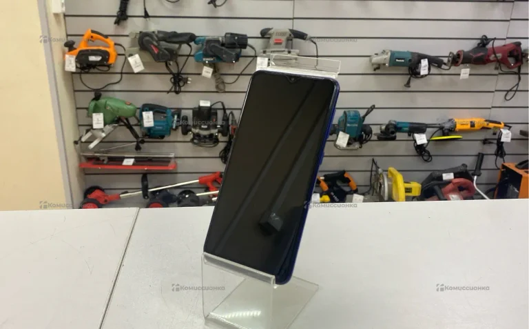 Samsung Galaxy A10 3/32 ГБ