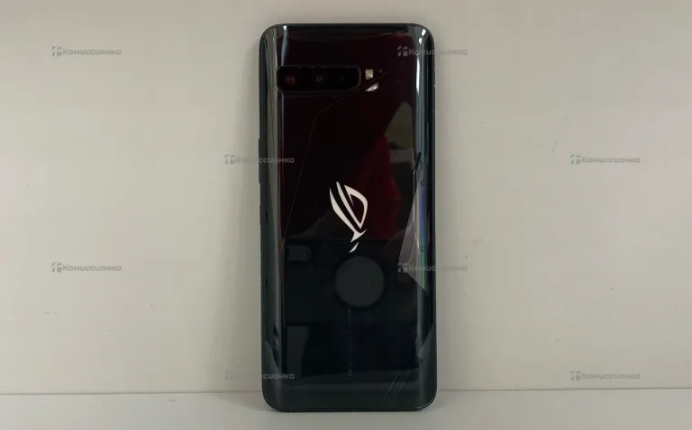 Asus ROG Phone 3 8/128 ГБ