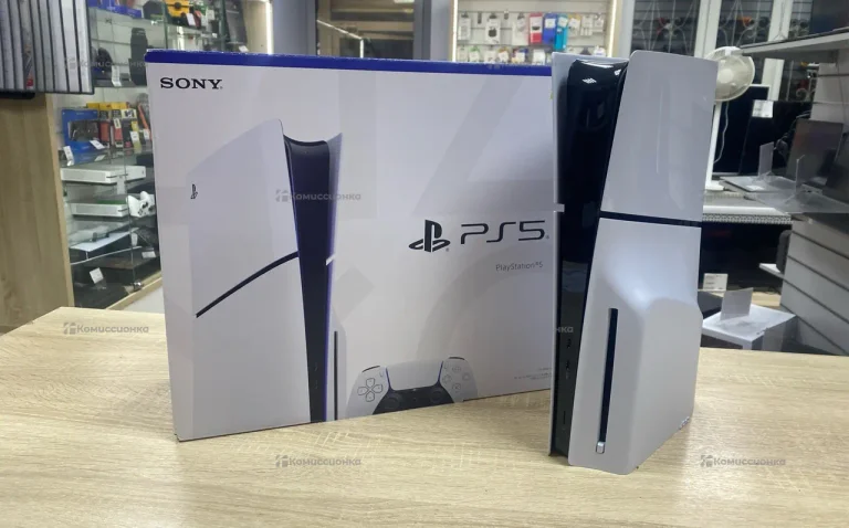 Приставка Sony ps5 с дисководом.