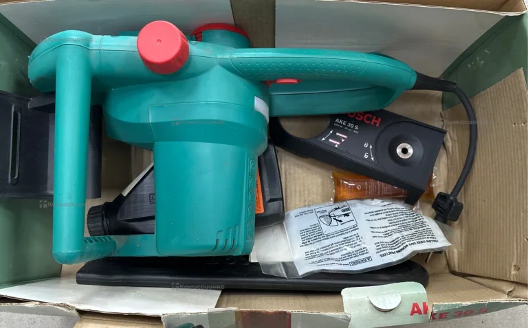 Цепная пила Bosch AKE 30 S