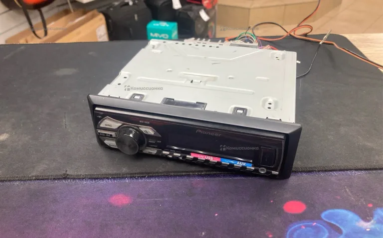 Автомагнитола Pioneer MVH-150UB