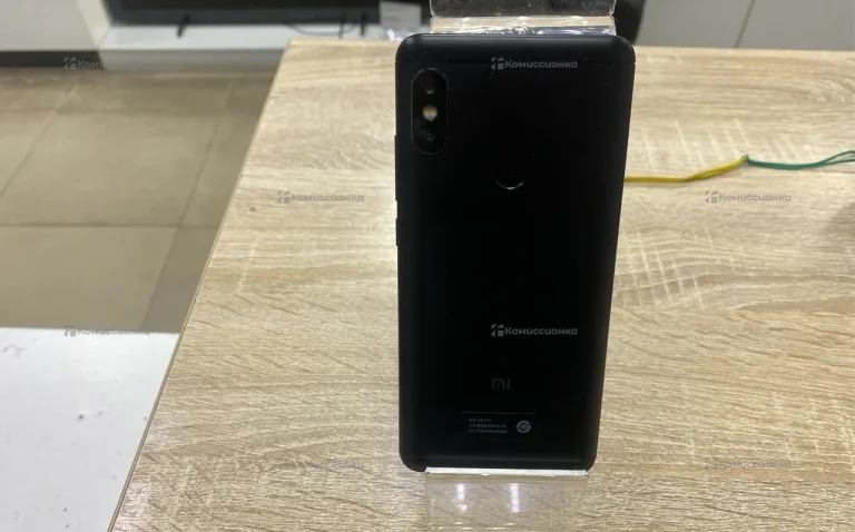 Xiaomi Redmi Note 5 3/64 ГБ