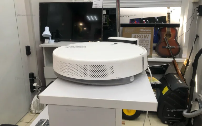 Пылесос  Xiaomi mi robot vaccuum mop