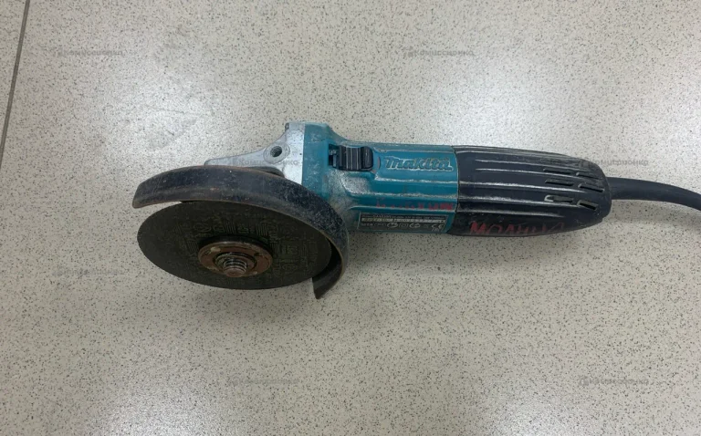 УШМ Makita GA5030R