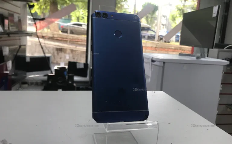 Huawei P Smart 2018 3/32Gb