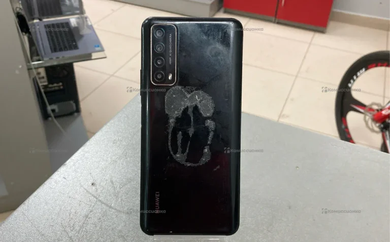 Huawei P smart 2021 4/128 ГБ