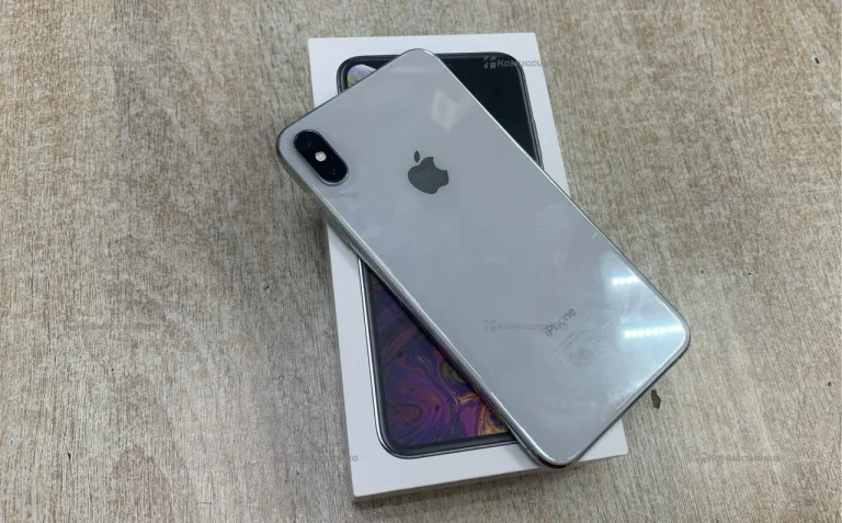 Apple iPhone XS Max 4/64 ГБ