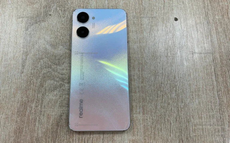 Realme 10 4/128 ГБ