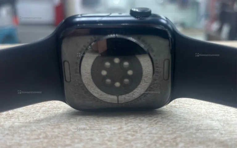 Часы  Apple Watch 8 45 mm