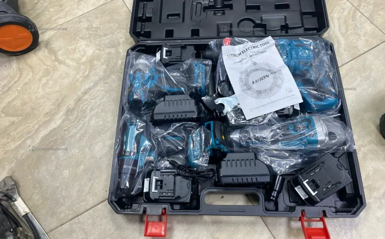 набор 4в1 Makita 4акб
