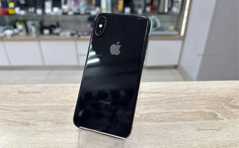 Apple iPhone XS 4/64 ГБ