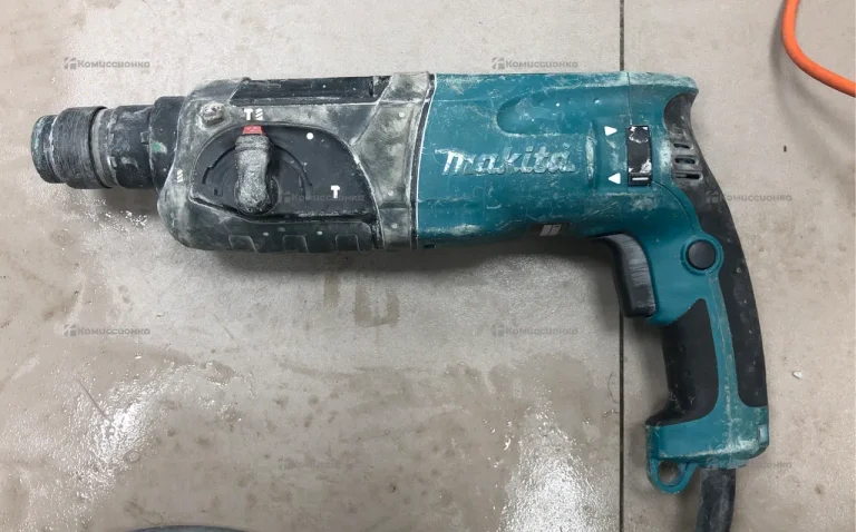 Перфоратор makita HR2470