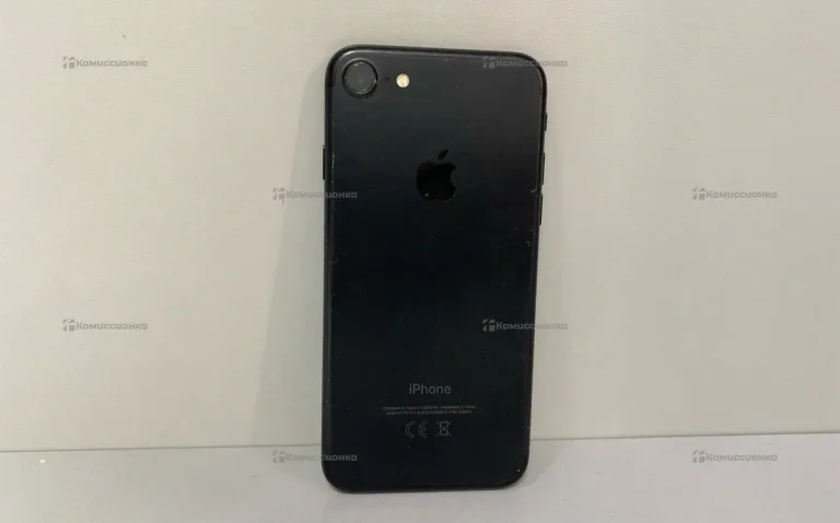 Apple iPhone 7 2/32 ГБ