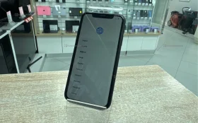 Apple iPhone XR 64GB’