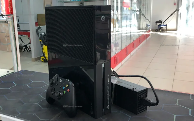 Приставка Xbox One 500Gb