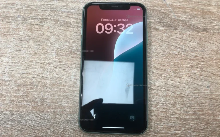 Apple iPhone 11 4/128 ГБ