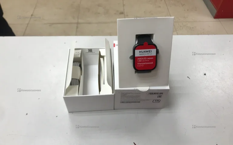 Часы  HUAWEI watch fit 3