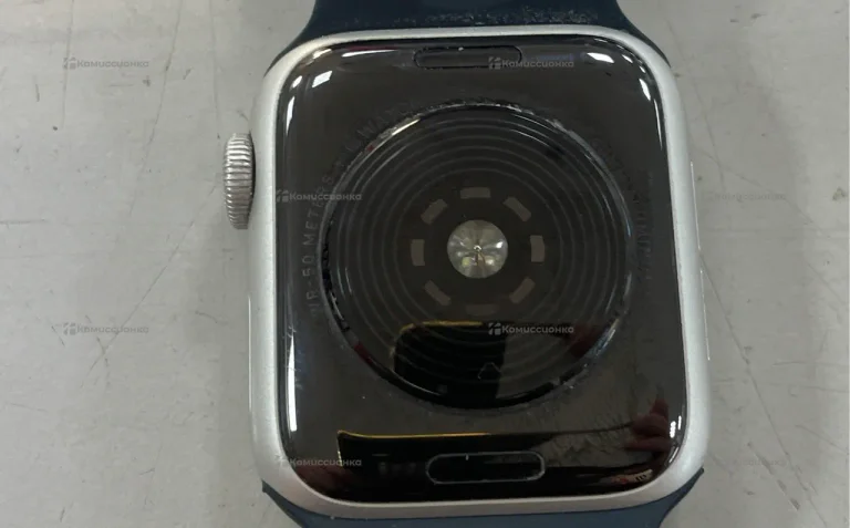 Часы  watch se 40mm