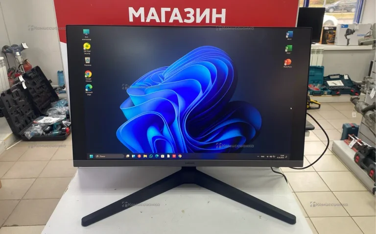 Монитор Samsung S24C330GAI