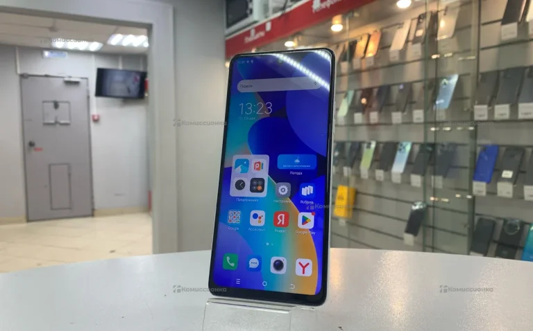 Tecno Spark 10 4/128 ГБ