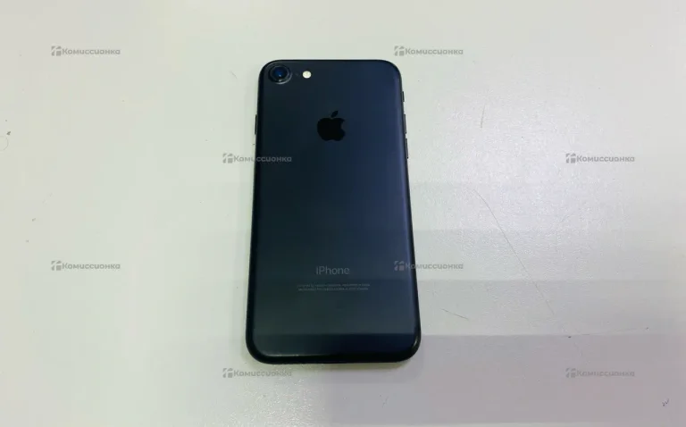 Apple iPhone 7 2/32 ГБ