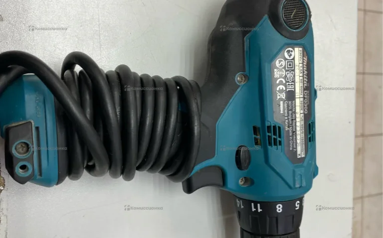 Сетевая дрель-шуруповерт Makita DF0300