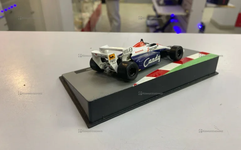 Машинка toleman tg184