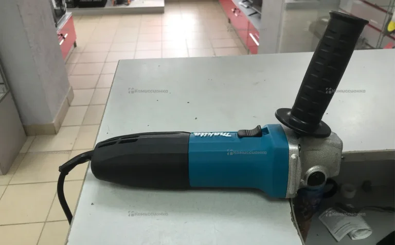 УШМ Makita GA5030 (реплика)