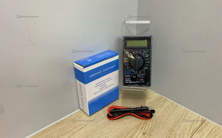 Мультиметр DT832