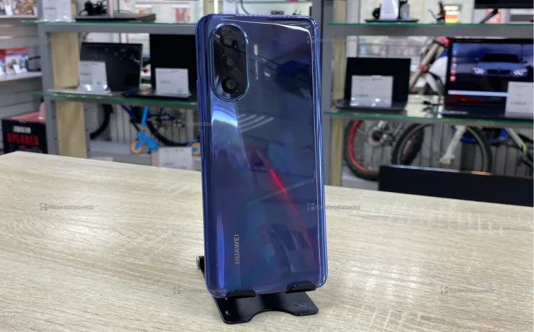 Huawei Nova Y70 4/64 ГБ