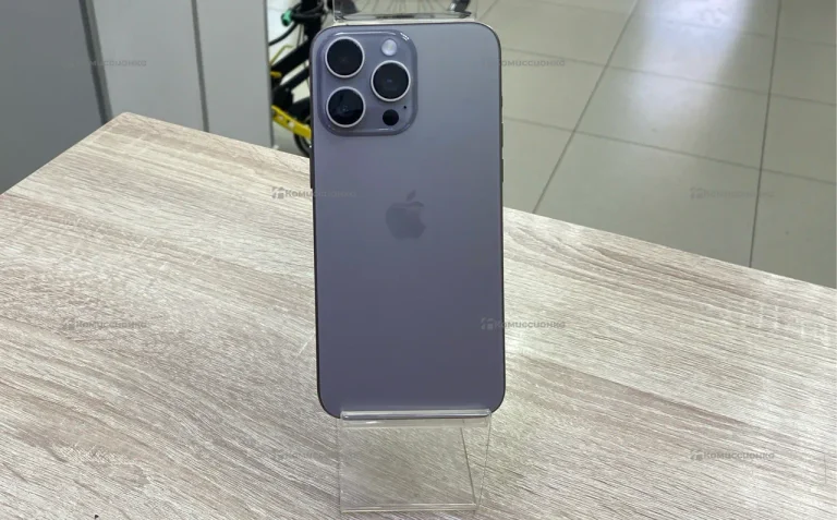 Apple iPhone 15 Pro Max (реплика)