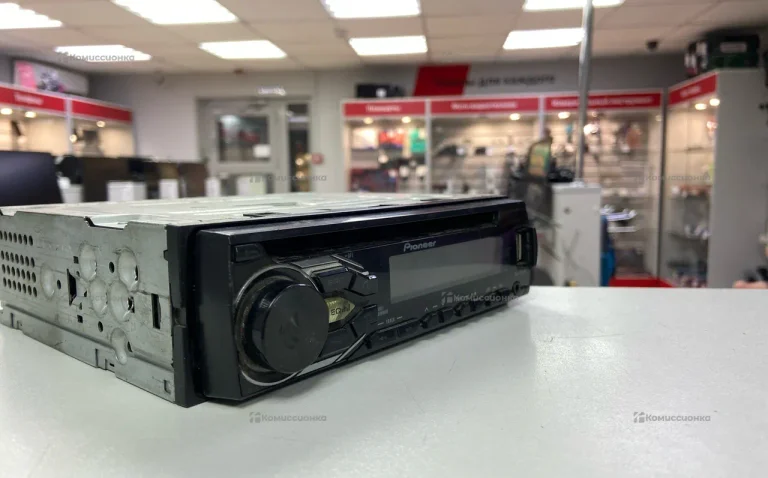 Автомагнитола  Pioneer DEH-1800UBG