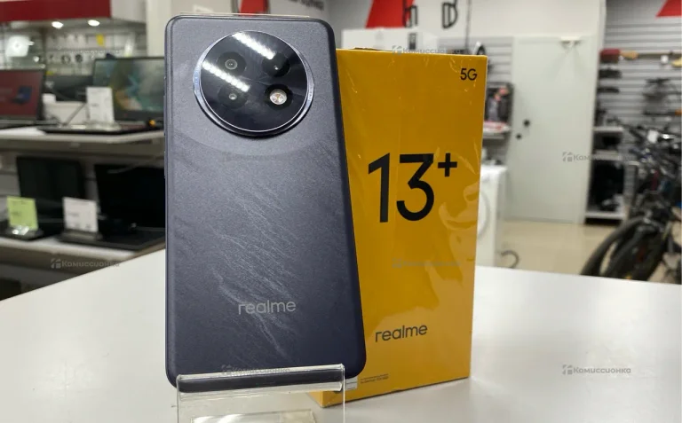 Realme 13+ 5G 8/256 ГБ