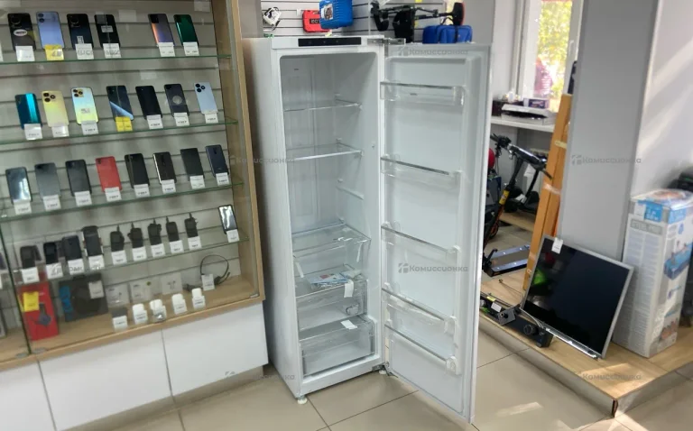 Холодильник Ascoli ASL330WBI