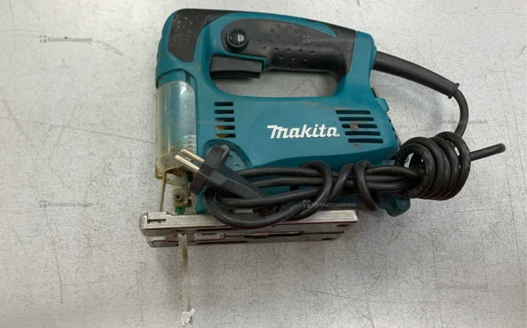 Электролобзик makita 4329
