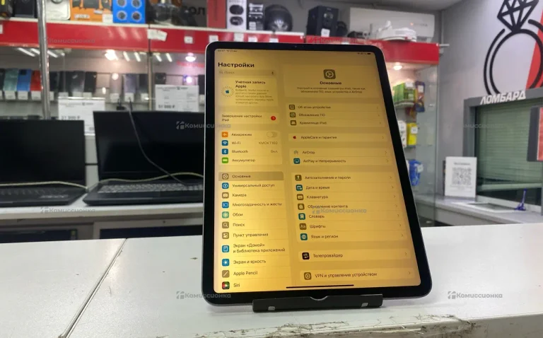 Планшет Apple iPad Pro 11 64Gb Wi-Fi