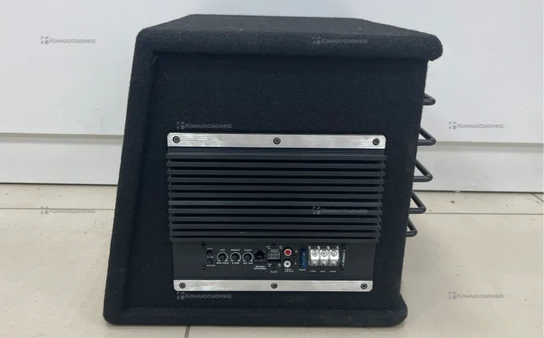 Сабвуфер  активный NUCA CAB 10