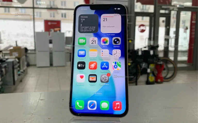 Apple iPhone 13 4/128 ГБ