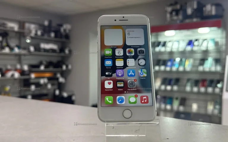 Apple iPhone 7 2/32 ГБ