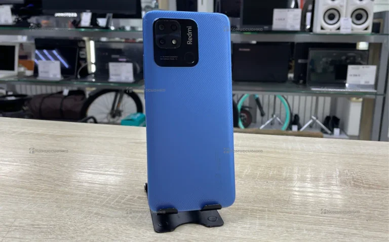 Tecno Spark 10C 4/128 ГБ