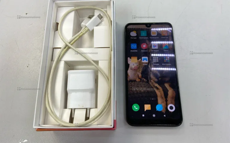 Xiaomi Redmi 7 2/16 ГБ, 3131